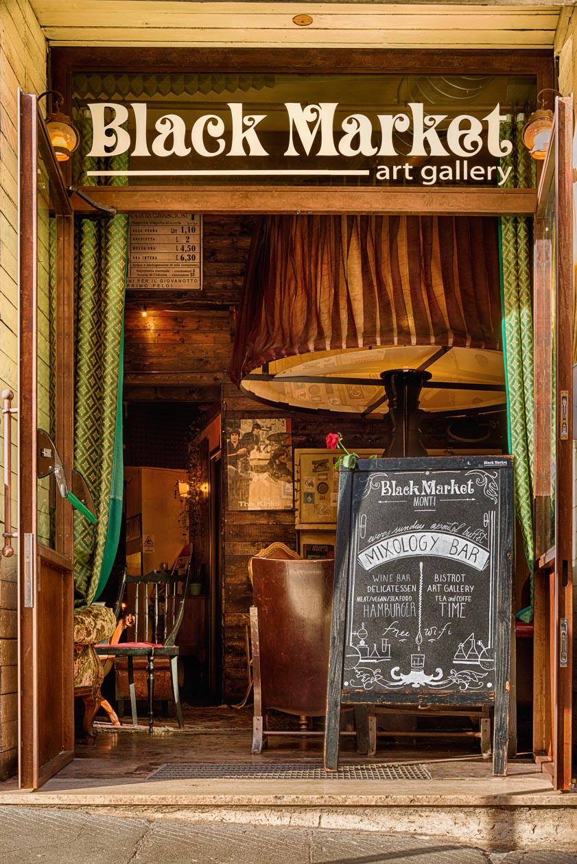 Black Market 101 Art Gallery entrata